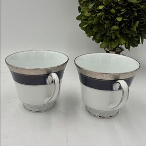 Legendary by Noritake Crestwood Cobalt Platinum Teacups